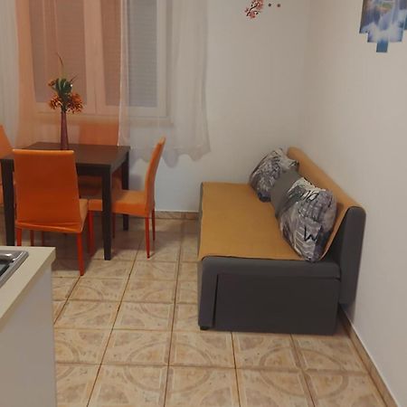 Apartman Sneky Vodnjan Eksteriør bilde