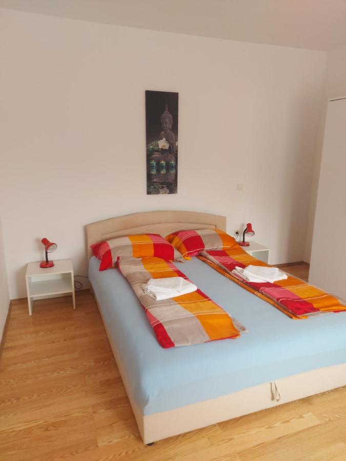 Apartman Sneky Vodnjan Eksteriør bilde