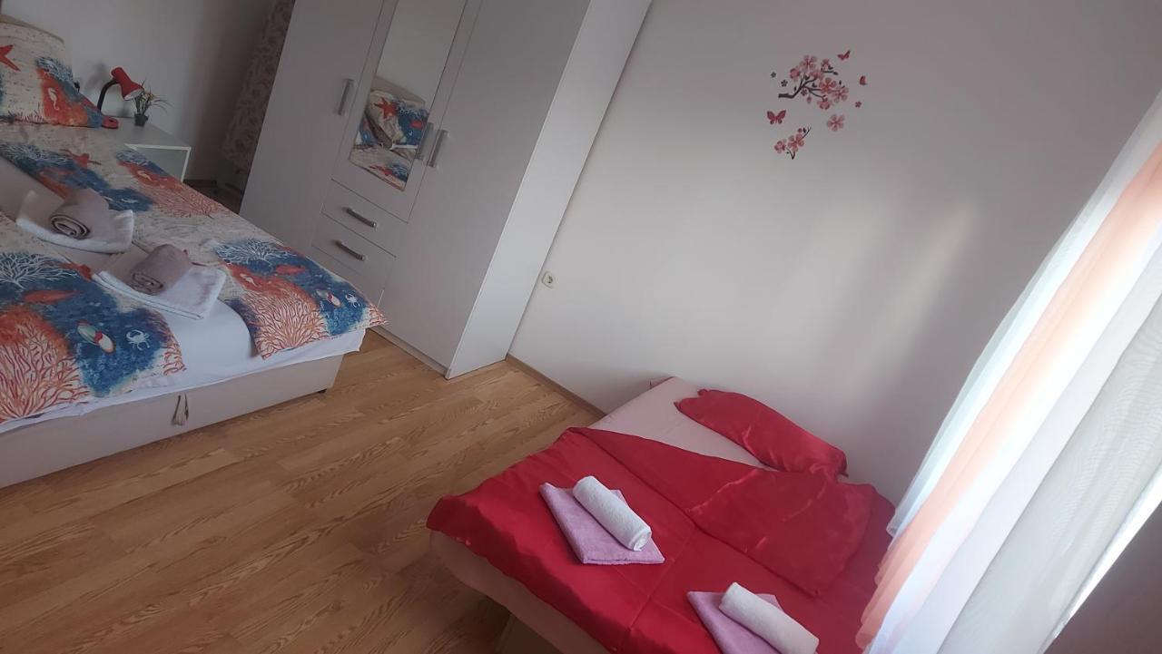 Apartman Sneky Vodnjan Eksteriør bilde